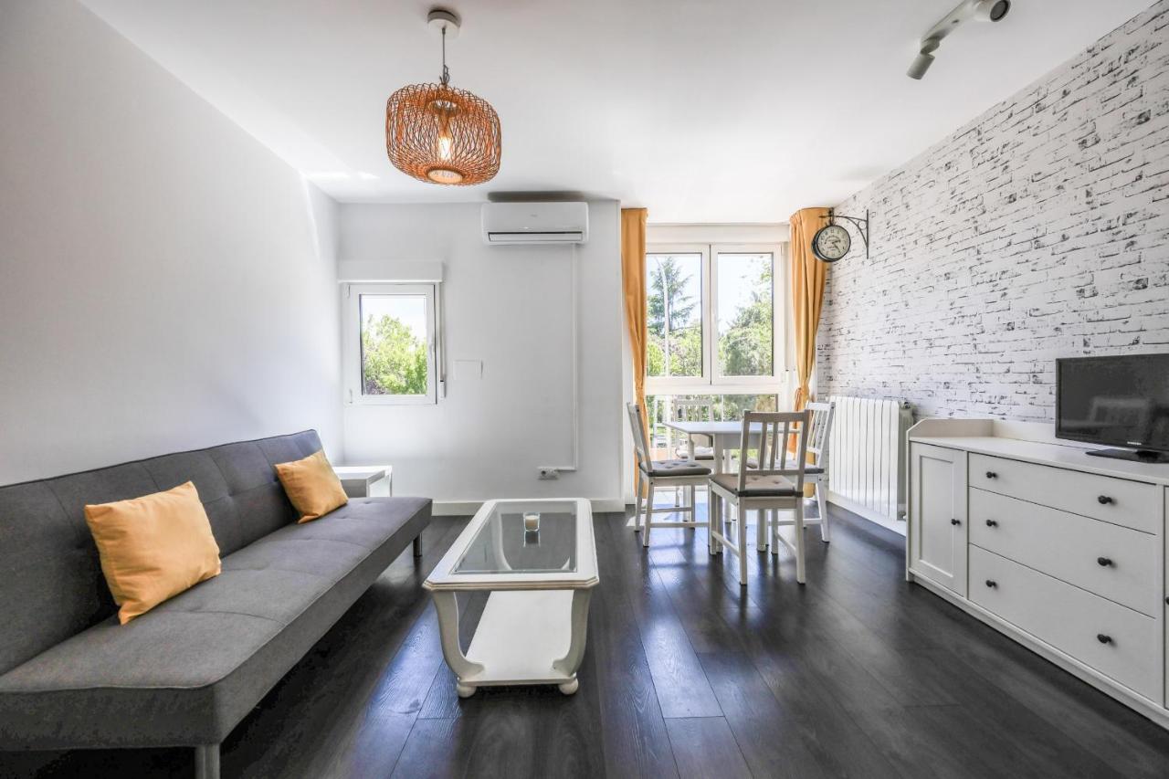 Apartamento Para 5 Personas Cerca De Ifema Y Aeropuerto Alquiler Temporal Madrid Exteriér fotografie