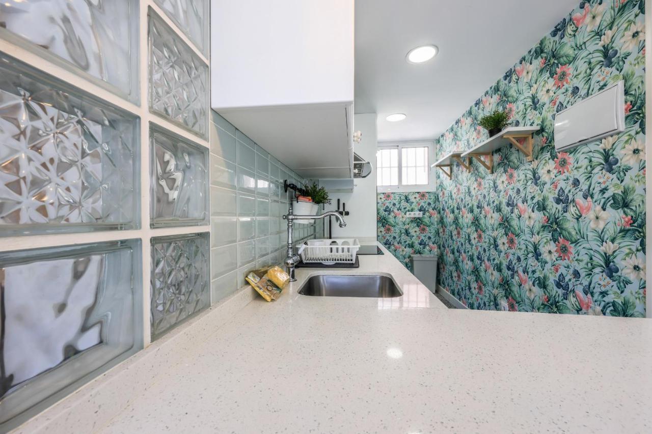 Apartamento Para 5 Personas Cerca De Ifema Y Aeropuerto Alquiler Temporal Madrid Exteriér fotografie