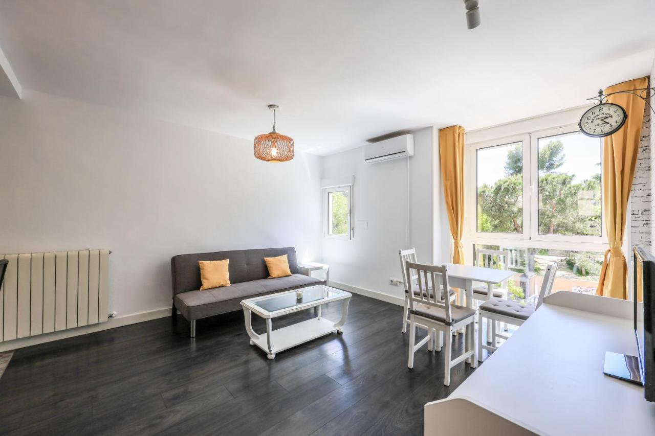 Apartamento Para 5 Personas Cerca De Ifema Y Aeropuerto Alquiler Temporal Madrid Exteriér fotografie