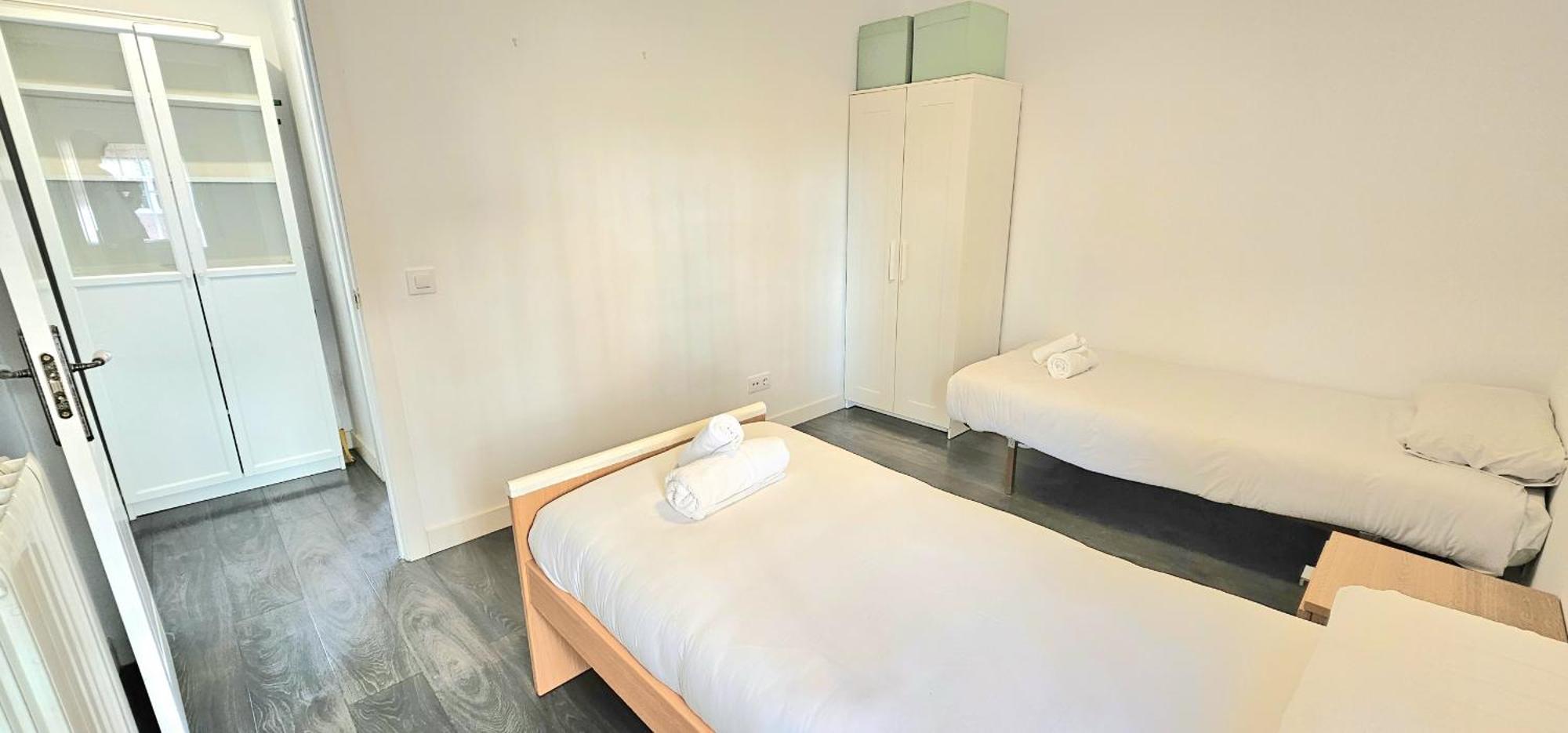 Apartamento Para 5 Personas Cerca De Ifema Y Aeropuerto Alquiler Temporal Madrid Exteriér fotografie