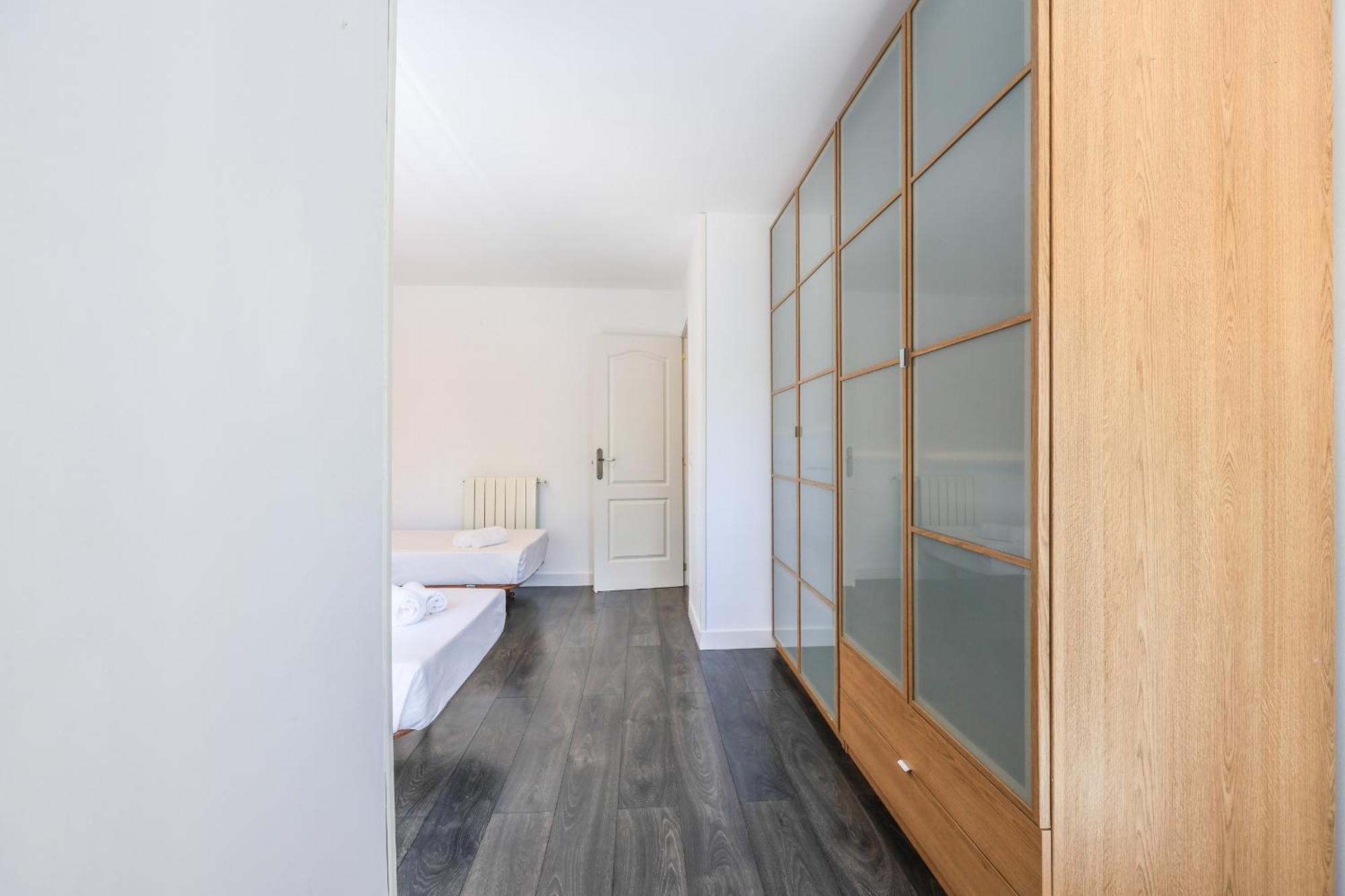 Apartamento Para 5 Personas Cerca De Ifema Y Aeropuerto Alquiler Temporal Madrid Exteriér fotografie